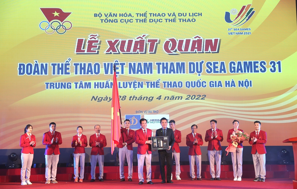 Herbalife Nutrition cùng Ủy Ban Olympic Việt Nam tổ chức Lễ Xuất Quân cho Đoàn Thể Thao Việt Nam tham dự SEA Games 31