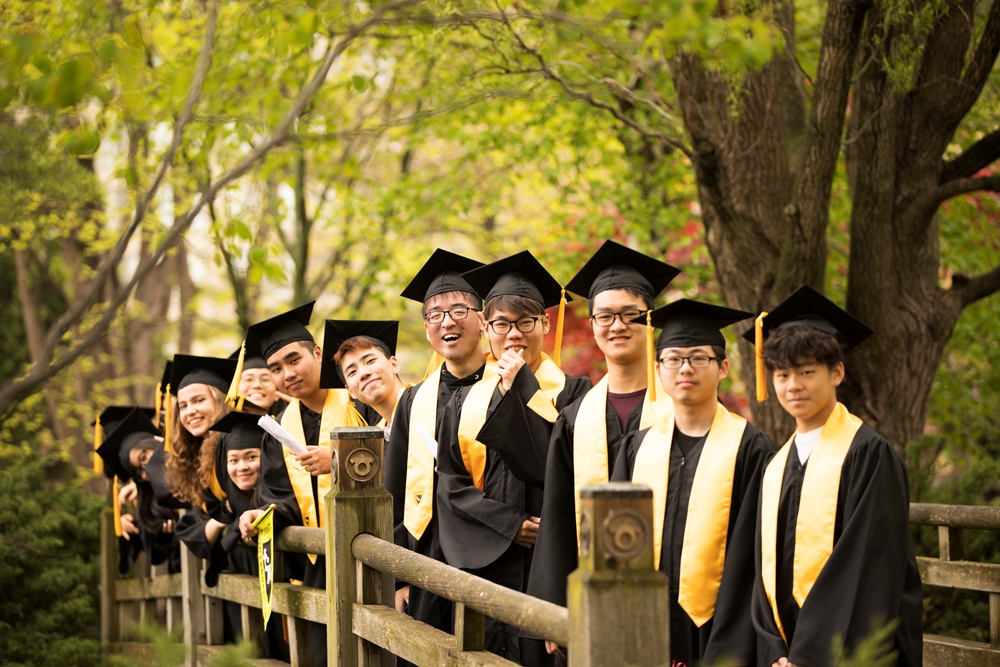 Học bổng trung học Canada – Toronto International Academy dành cho học sinh khá giỏi Việt Nam